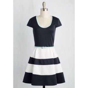 Modcloth “Major Course of Stunning” dress